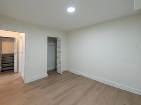 1615 NE 9th St, Fort Lauderdale FL 33304