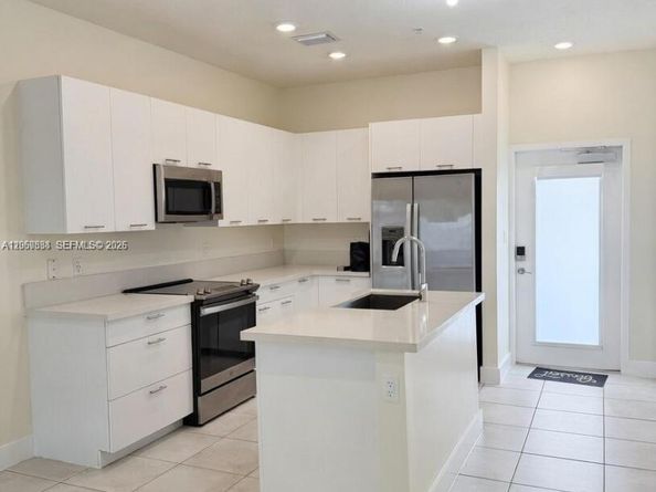 8301 NW 41st St B107, Doral FL 33166