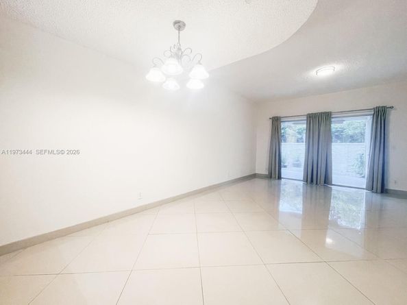 4904 SW 31st Ter, Dania Beach FL 33312