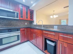 4904 SW 31st Ter, Dania Beach FL 33312