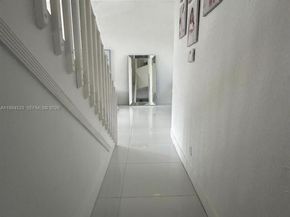 1607 SW 157th Ave, Pembroke Pines FL 33027