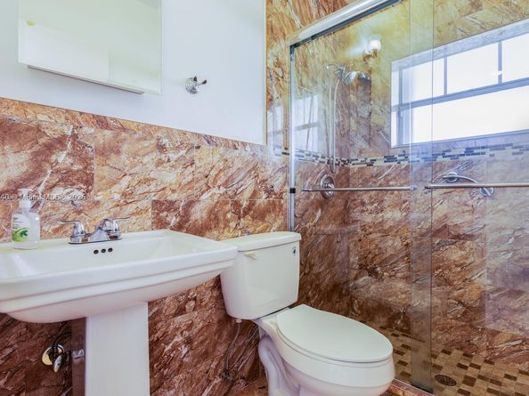 16985 SW 113th Ct 31541E, Miami FL 33157
