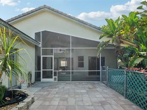 5708 NW 47th Ct, Coral Springs FL 33067