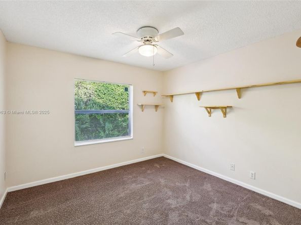 5708 NW 47th Ct, Coral Springs FL 33067