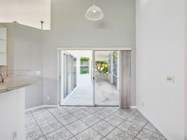 5708 NW 47th Ct, Coral Springs FL 33067