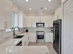1121 NE 14th Ave 1121, Fort Lauderdale FL 33304