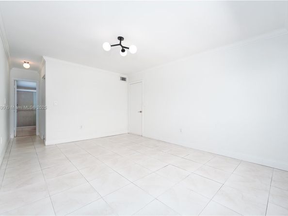 1000 Michigan Ave 501, Miami Beach FL 33139