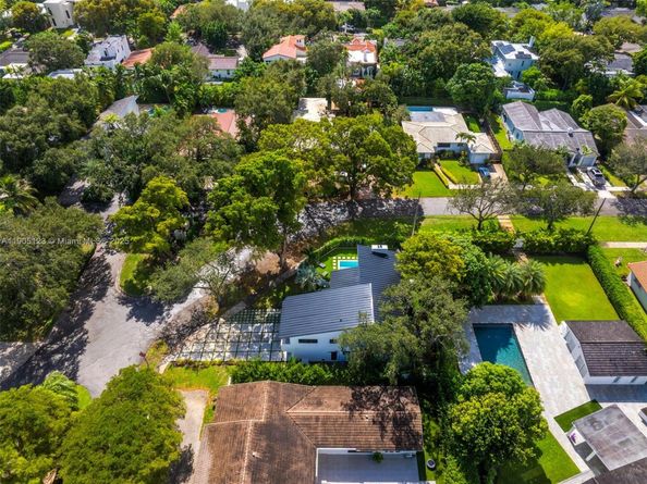 9200 NE 12th Ave, Miami Shores FL 33138