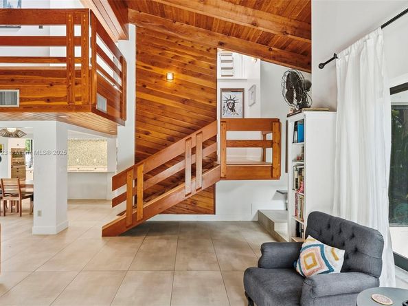 9200 NE 12th Ave, Miami Shores FL 33138