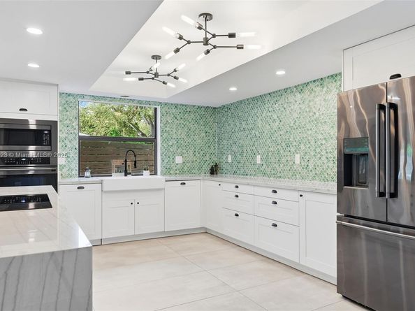 9200 NE 12th Ave, Miami Shores FL 33138