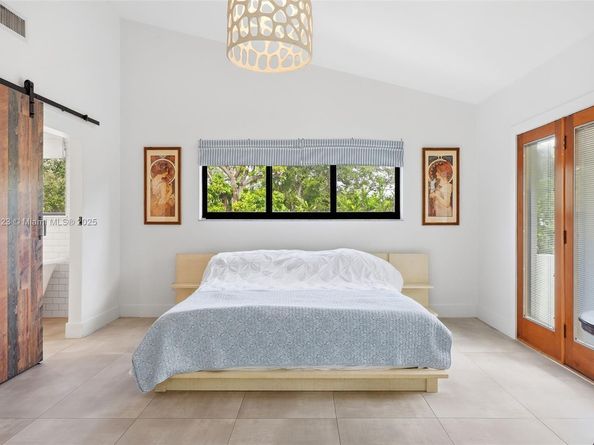 9200 NE 12th Ave, Miami Shores FL 33138