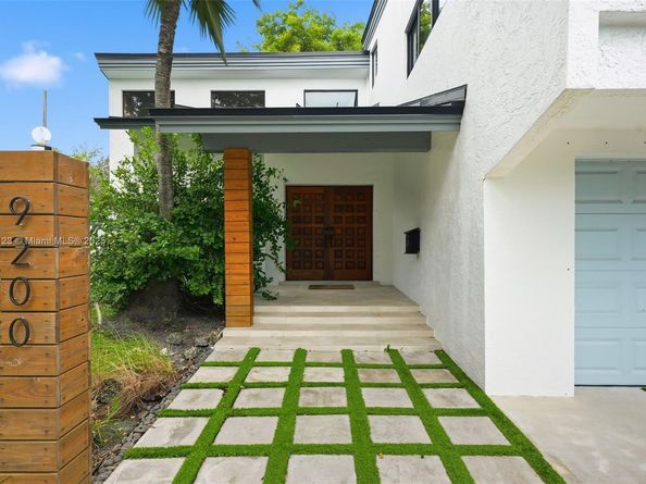 9200 NE 12th Ave, Miami Shores FL 33138