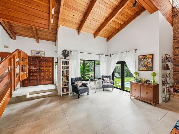 9200 NE 12th Ave, Miami Shores FL 33138