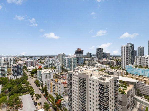 788 NE 23rd St 2101, Miami FL 33137