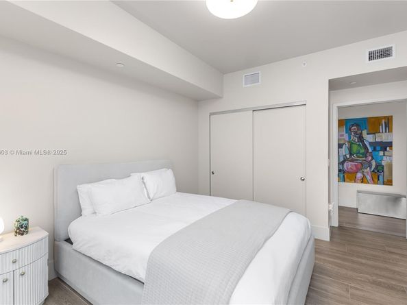 788 NE 23rd St 2101, Miami FL 33137