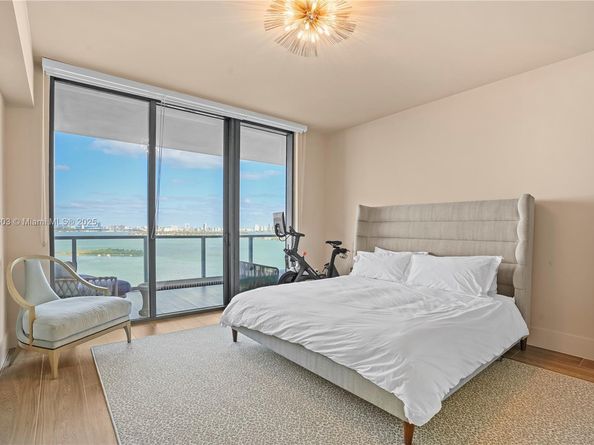 788 NE 23rd St 2101, Miami FL 33137