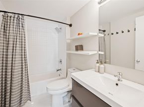 701 Brickell Key Blvd 1605, Miami FL 33131