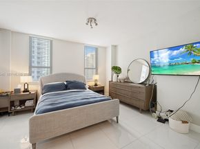 701 Brickell Key Blvd 1605, Miami FL 33131