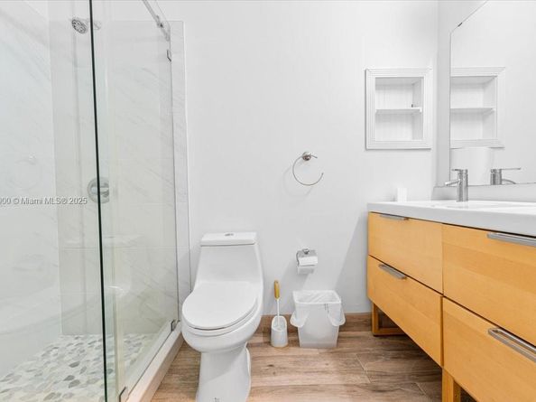 830 Lavender Cir, Weston FL 33327