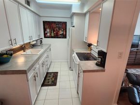 2112 Newport U 2112, Deerfield Beach FL 33442