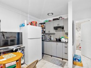 1100 NW 151st St, Miami FL 33169