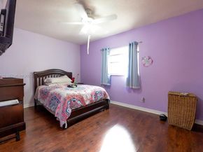 9906 Westwood Dr, Tamarac FL 33321