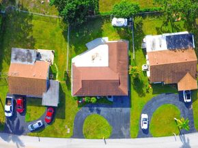 9906 Westwood Dr, Tamarac FL 33321