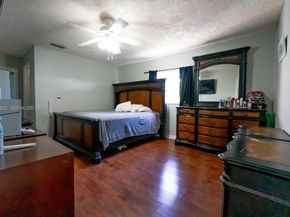 9906 Westwood Dr, Tamarac FL 33321