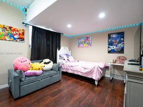 9906 Westwood Dr, Tamarac FL 33321