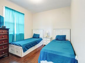 2131 NE 37th Rd, Homestead FL 33033