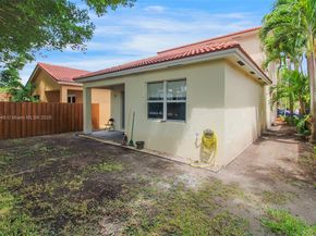 2131 NE 37th Rd, Homestead FL 33033