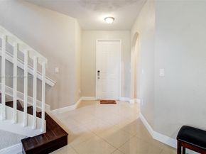 2131 NE 37th Rd, Homestead FL 33033