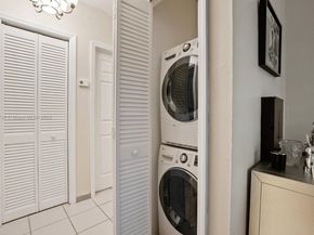 634 82nd St, Miami Beach FL 33141