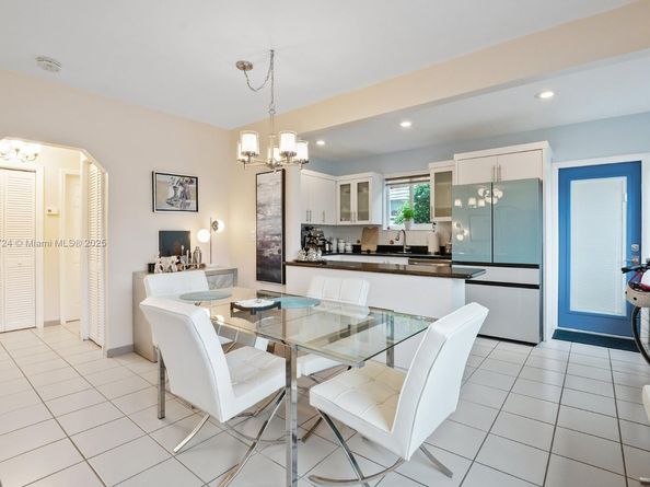634 82nd St, Miami Beach FL 33141