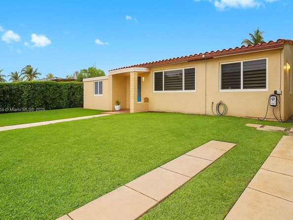634 82nd St, Miami Beach FL 33141