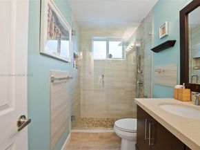 634 82nd St, Miami Beach FL 33141
