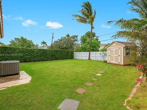 634 82nd St, Miami Beach FL 33141