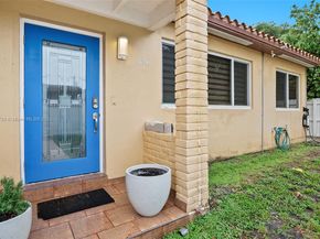 634 82nd St, Miami Beach FL 33141