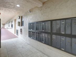 3100 W Rolling Hills Cir 707, Davie FL 33328