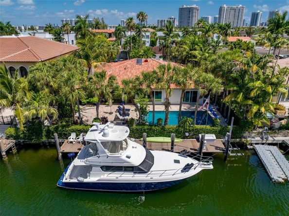 3200 NE 165th St, North Miami Beach FL 33160