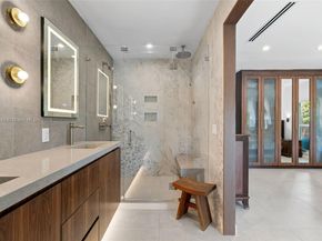 3200 NE 165th St, North Miami Beach FL 33160