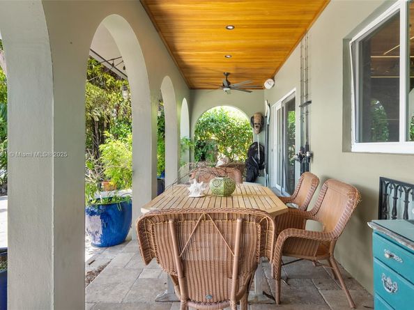 3200 NE 165th St, North Miami Beach FL 33160