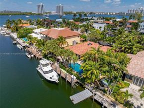 3200 NE 165th St, North Miami Beach FL 33160