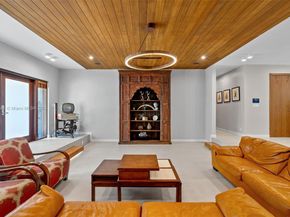 3200 NE 165th St, North Miami Beach FL 33160