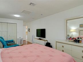 6815 SW 134th Ct, Miami FL 33183