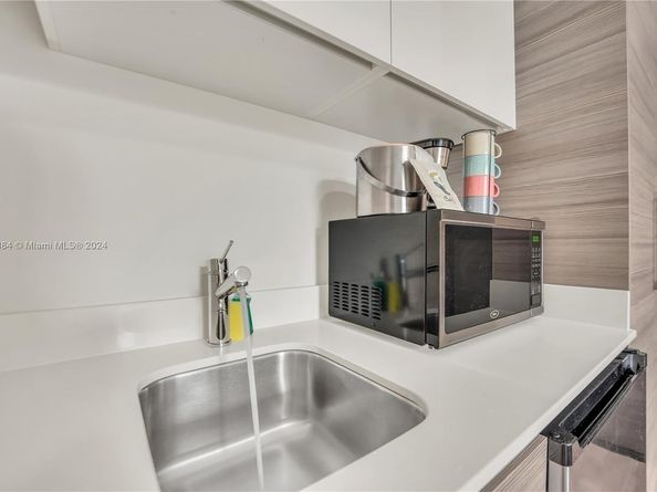 777 N Ocean Dr S314, Hollywood FL 33019