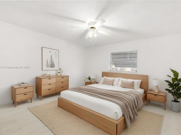 5706 NW 81st Ave, Tamarac FL 33321