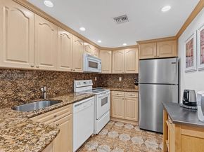 16465 NE 22nd Ave 302, North Miami Beach FL 33160