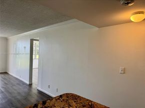 3100 W Rolling Hills Cir 310, Davie FL 33328