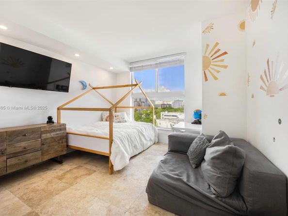 2650 SW 37th Ave 801, Miami FL 33133